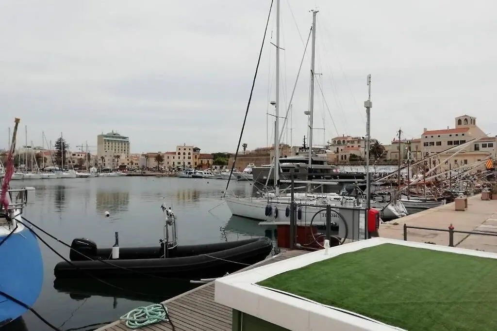 Sardinia Houseboat Ad Alghero Hotel 0*,
