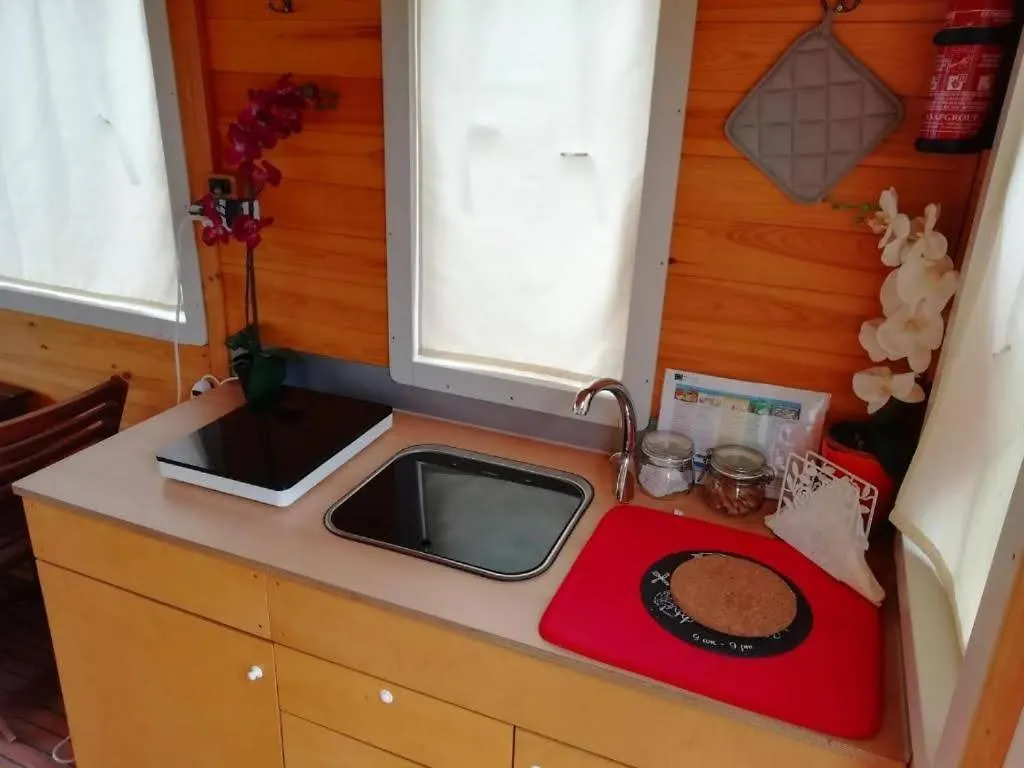 Sardinia Houseboat Ad Alghero Hotel